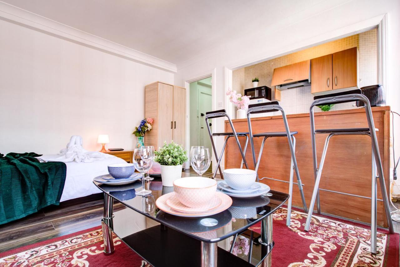 شقة Cozy Studio In Central لندن المظهر الخارجي الصورة